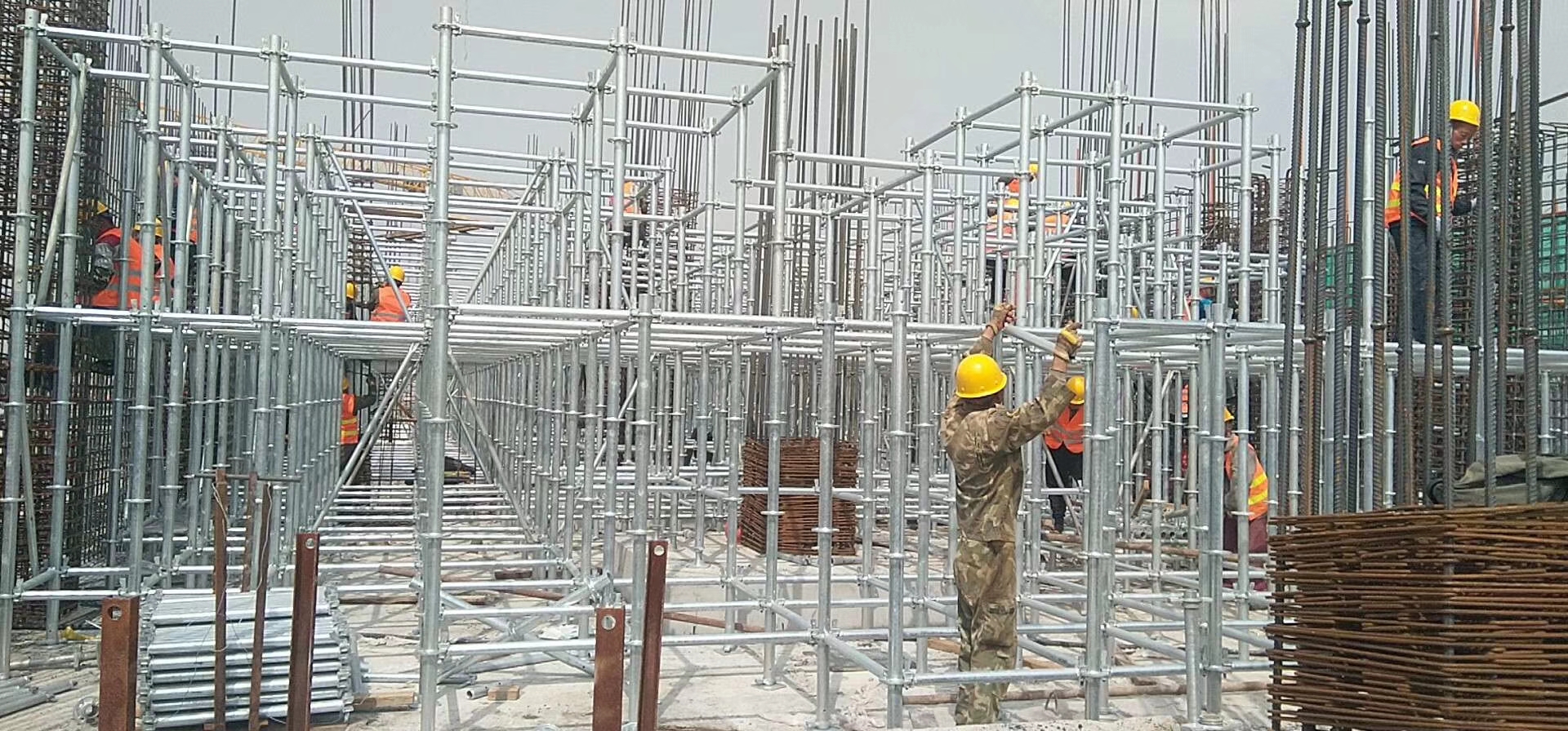 北京地區(qū)租賃48系列盤扣腳手架安全規(guī)則，及搭拆計(jì)劃要求？(圖1)